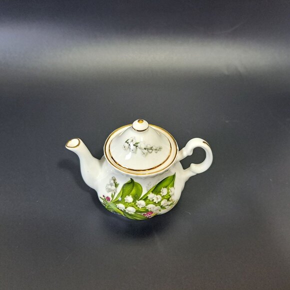 Staffordshire Collection Bone China Miniature Teapot Lily Floral Design Vintage - Picture 4 of 11